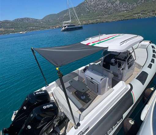 RANIERI CAYMAN 27 SPORT TOURING