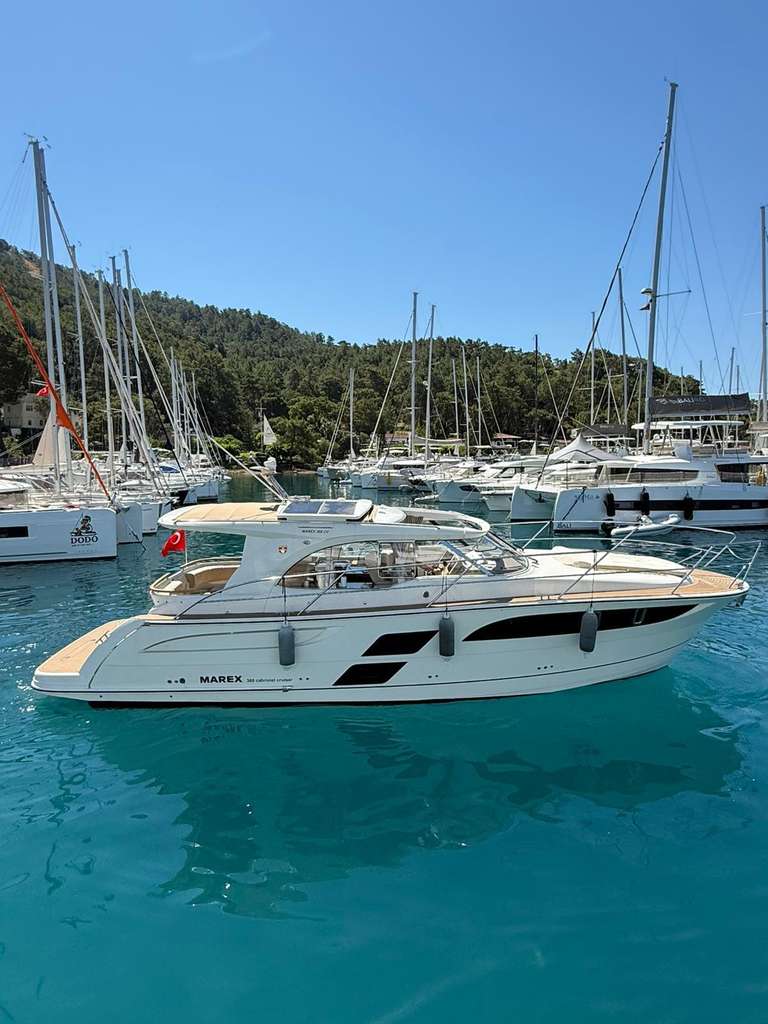 Marex 360 Yan görünüm