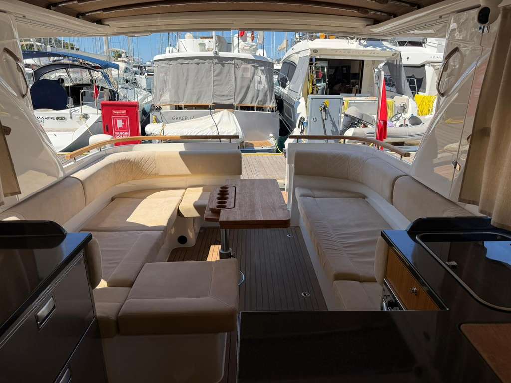 Marex 360 dinlenme alanı